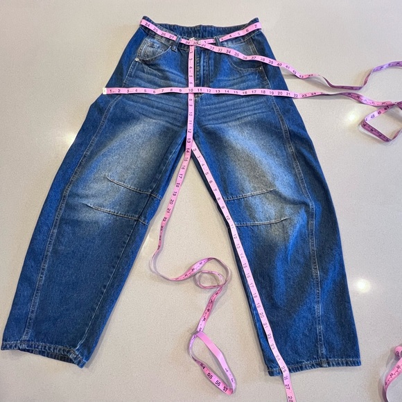 Barrel Jeans … see pics of approximate measurements before purchasing - Picture 4 of 10